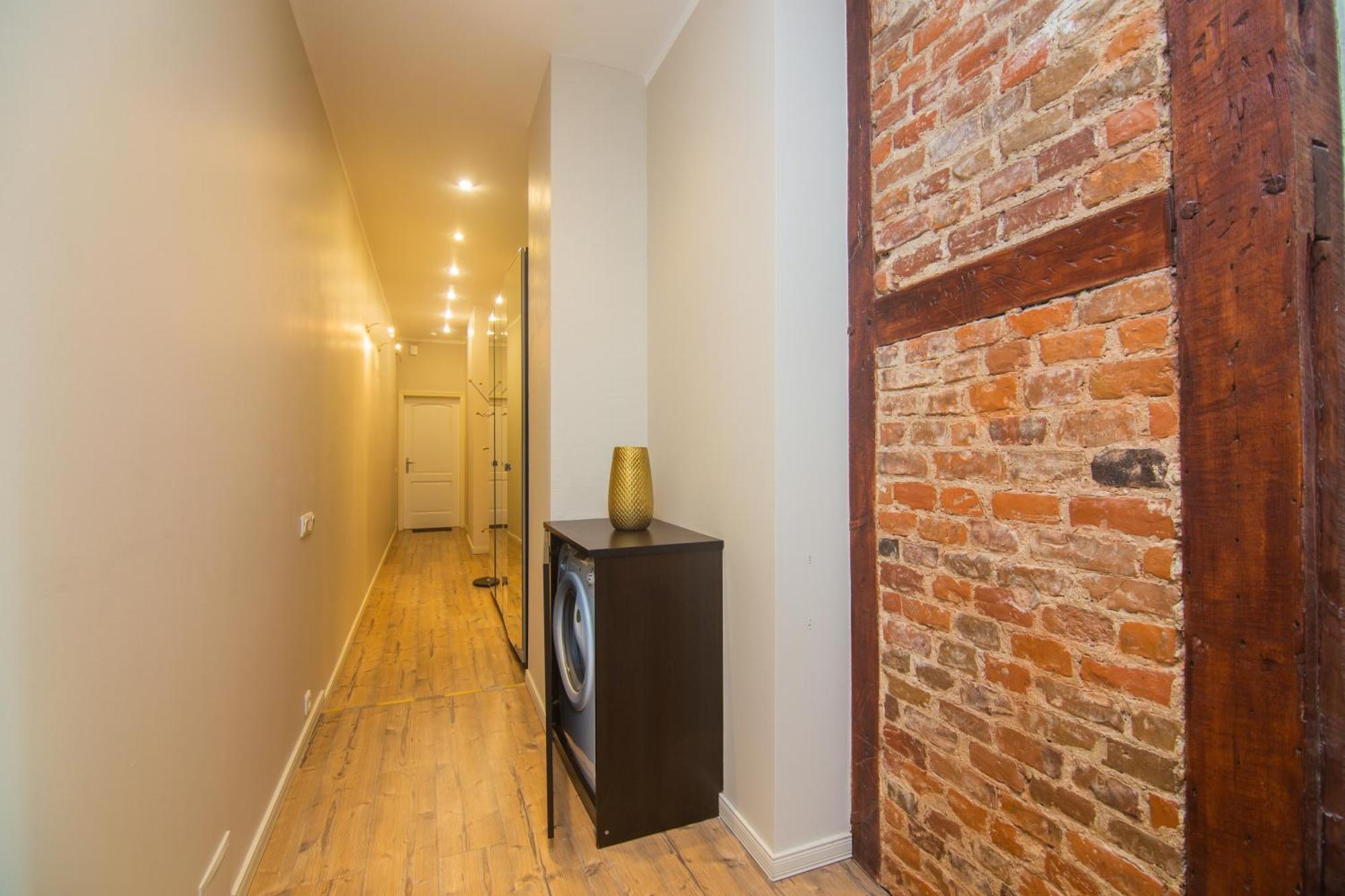 Apartment Sunny 1-bedroom Bright And Cozy *